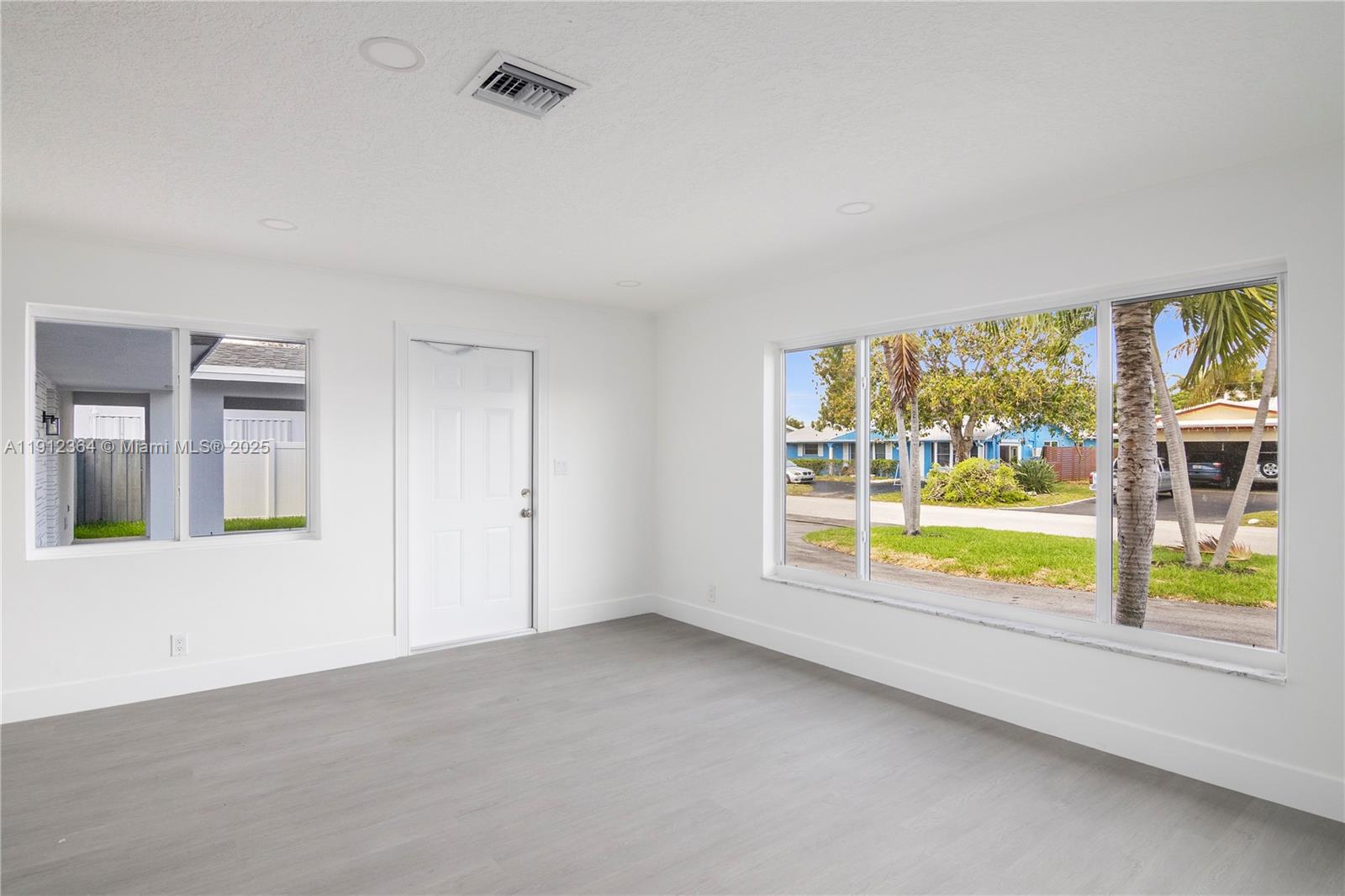 CORAL RIDGE ISLES - Residential Income