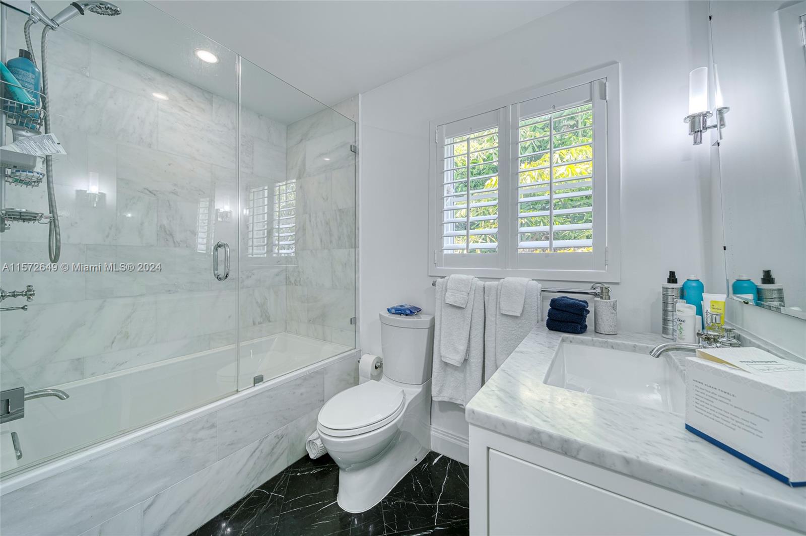 FLAMINGO TERRACE EXTENSIO - Residential