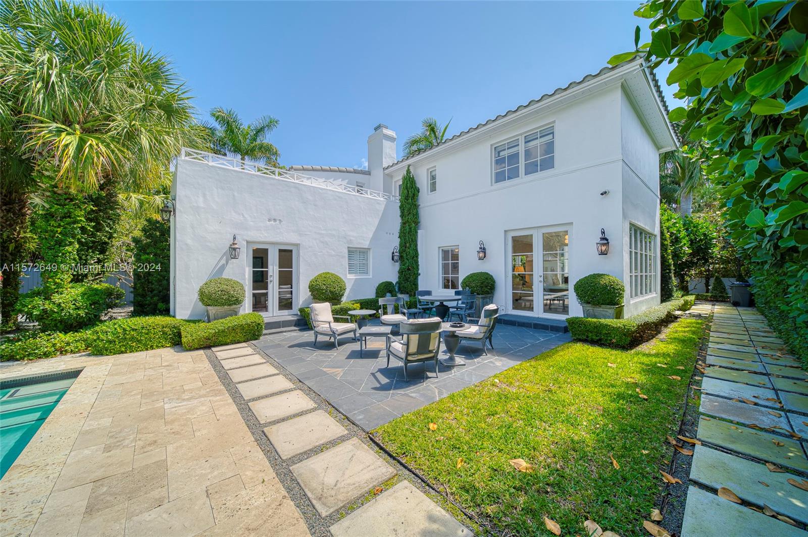 FLAMINGO TERRACE EXTENSIO - Residential