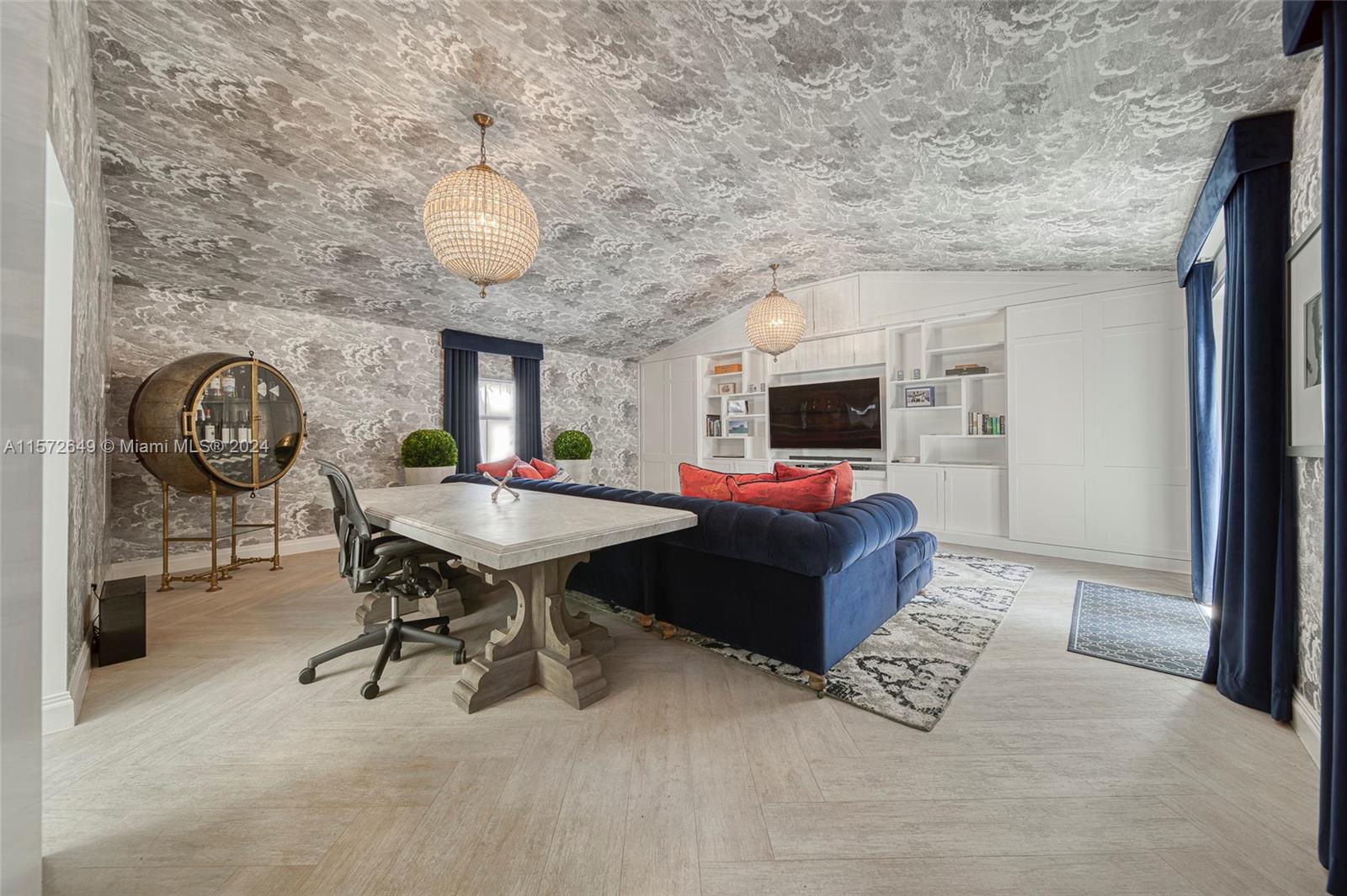 FLAMINGO TERRACE EXTENSIO - Residential