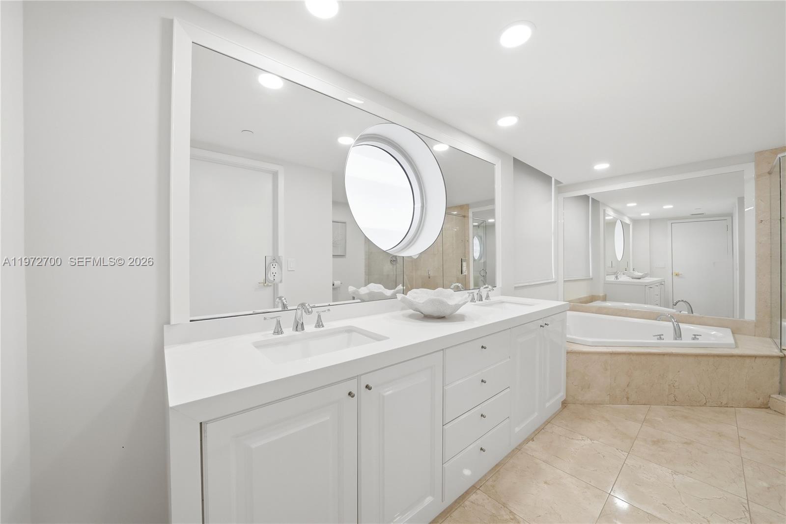 VILLA DI MARE CONDO - Residential Lease