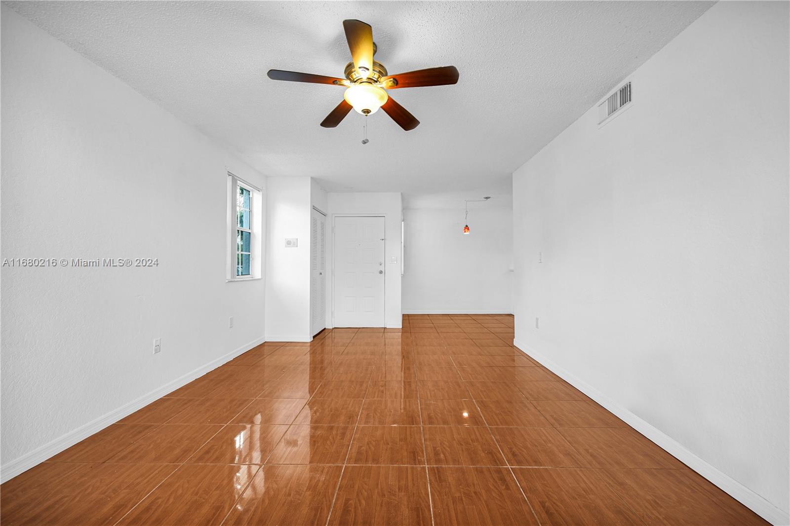 LAKEVIEW CLUB CONDO - Residential
