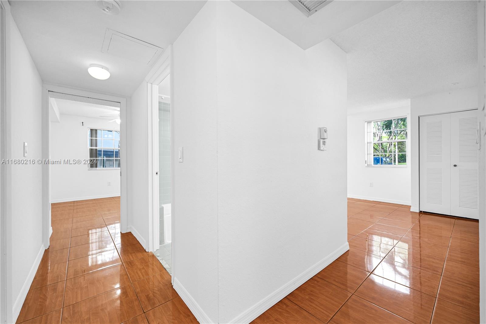 LAKEVIEW CLUB CONDO - Residential