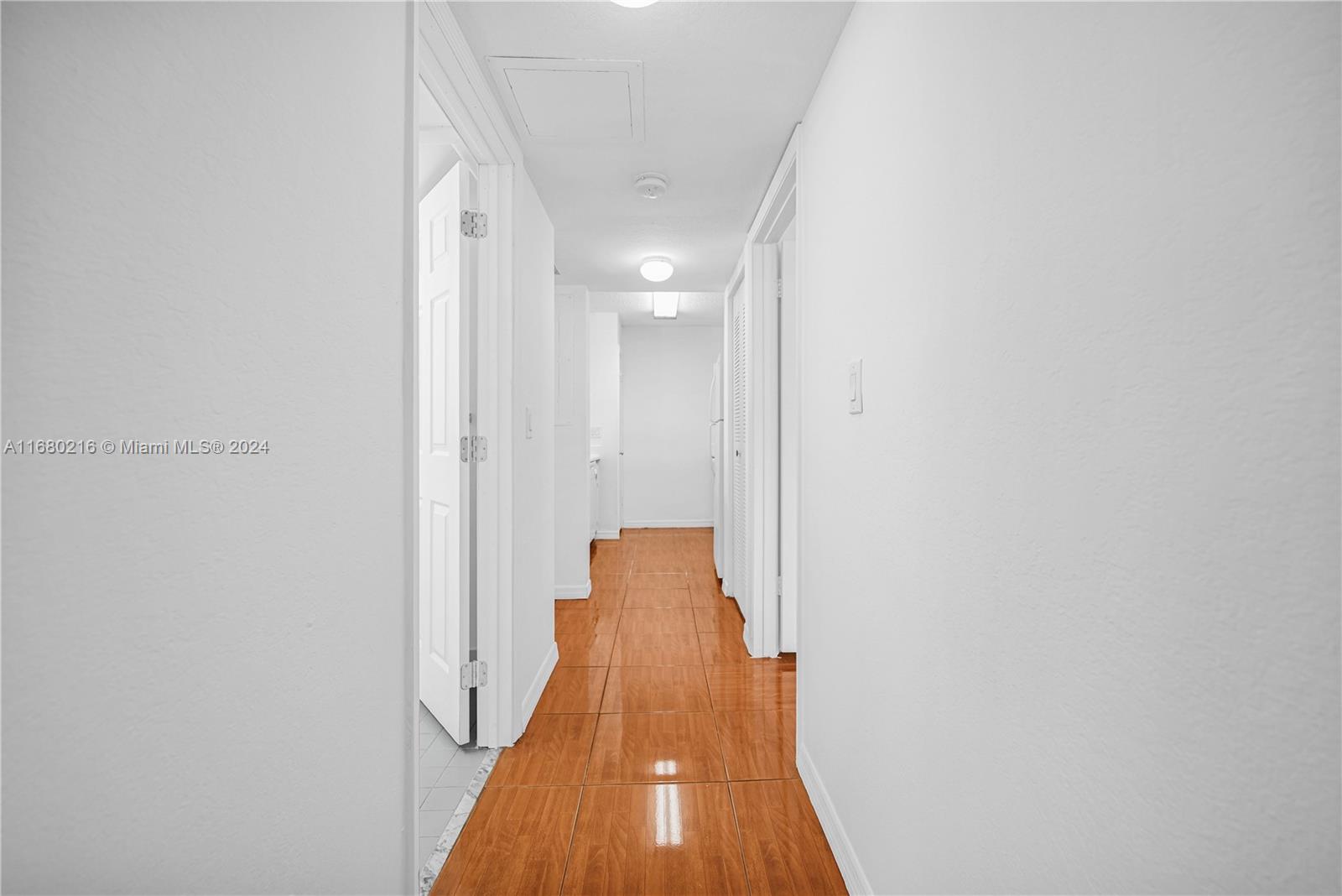LAKEVIEW CLUB CONDO - Residential
