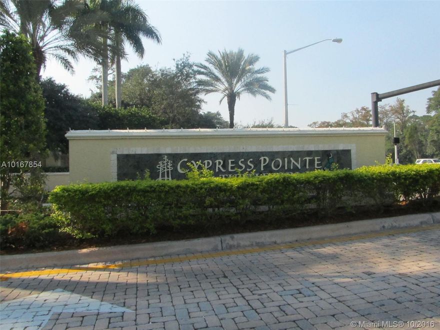 BEAUTIFUL 1 BEDROOM 1 BATHROOM CORNER UNIT IN GATED COMMUNITY. RECENTLY UPGRADED, TILE FLOOR THROUGHOUT THE APARTMENT, FRESHLY PAINTED, GRANITE COUNTER TOPS AND WOOD CABINETS, AMAZING VIEWS OVERLOOKING THE PRESERVE WITH PRIVATE BALCONY. RESORT STYLE COMMUNITY WITH MANY AMENITIES INCLUDING GYM, POOL, SPA, TENNIS COURTS AND MUCH MORE.