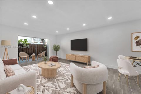 13712 SW 90th Ave 8 Miami FL 33176