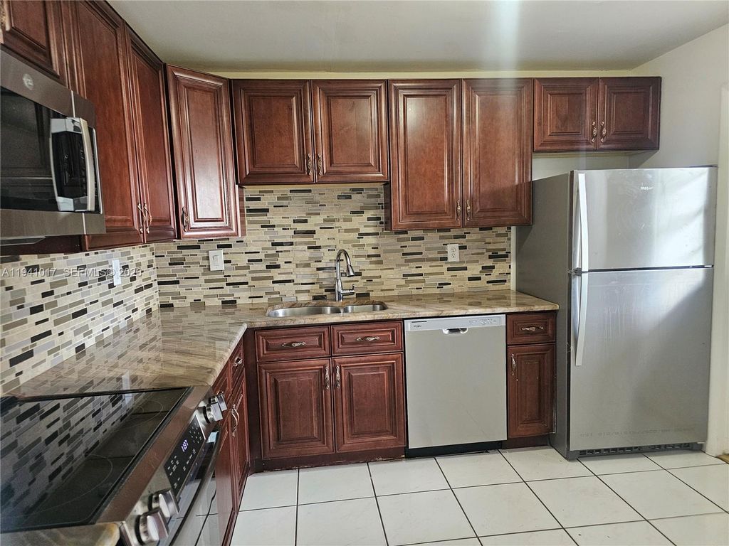 Photo of 2510 SW 81st Ave #106, Davie, FL 33324 (MLS # A11941017)