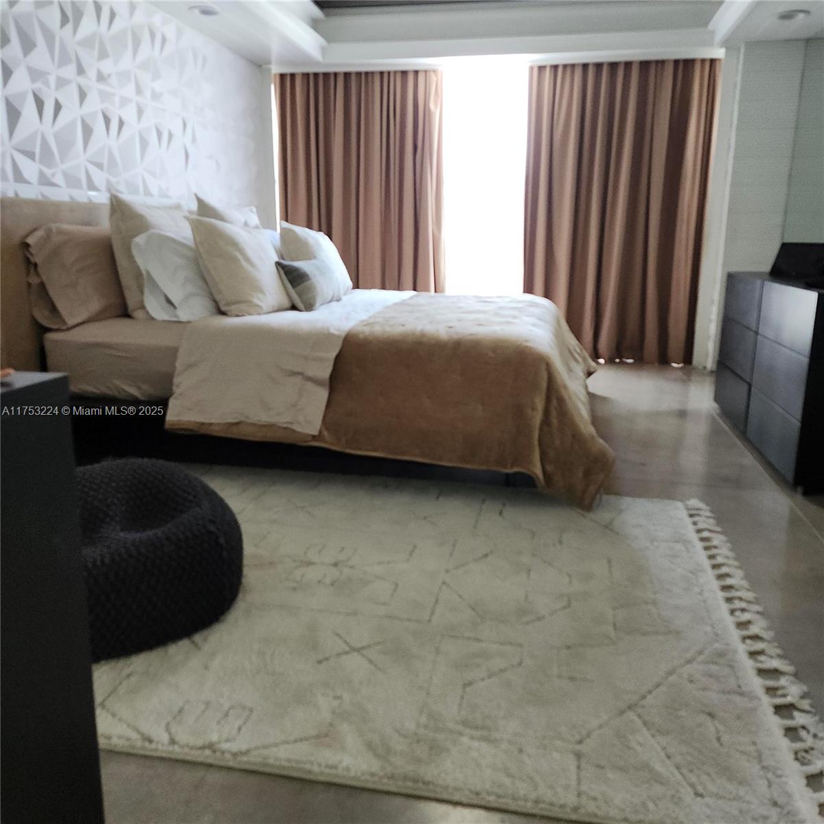 CHARTER CLUB CONDO - Residential