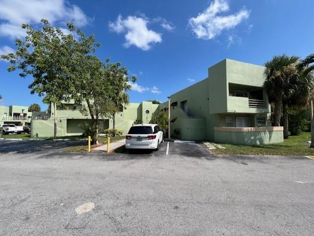 Super bright Second-floor condo unit with 2 private balconies, 2 bedrooms 2 bathrooms on 1009 sqft living area located inside a gated community and close distance to FIU, Dolphin mall, International Mall, Downtown Doral as well as short drive to Mia airport & quick access to 836 & 826 Highway. Plenty of visitor spaces. Don't miss out on this opportunity to own this unit.