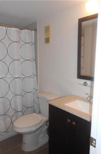 Lakeshore At University P - Residential Lease