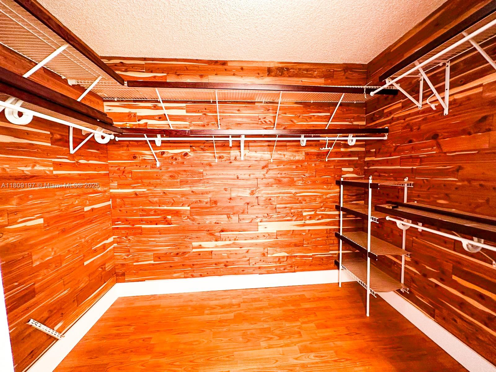 BRICKELL PLACE PHASE II C - Residential Lease