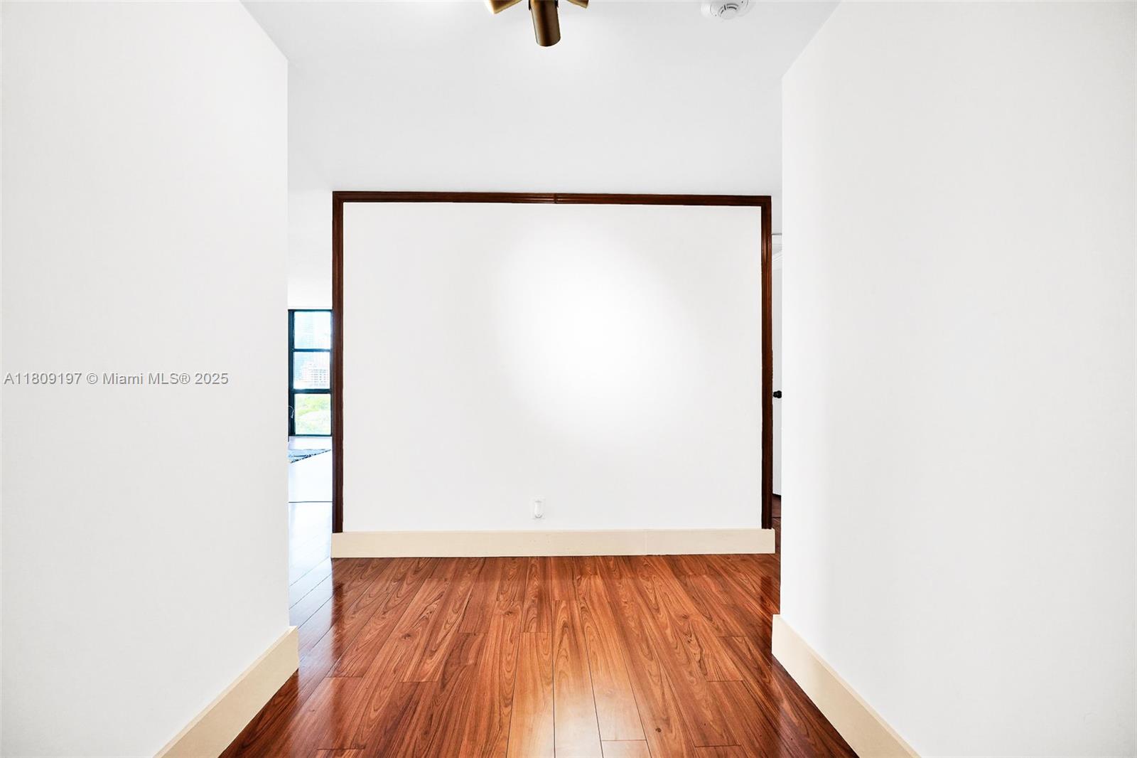 BRICKELL PLACE PHASE II C - Residential Lease