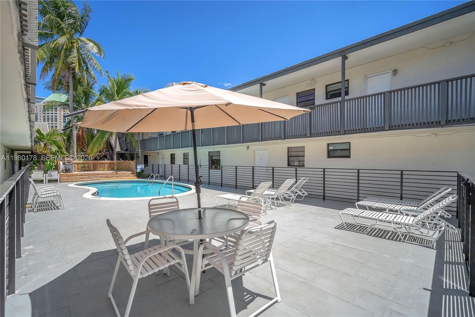 CHATEAU GROVE CONDO - Residential Lease