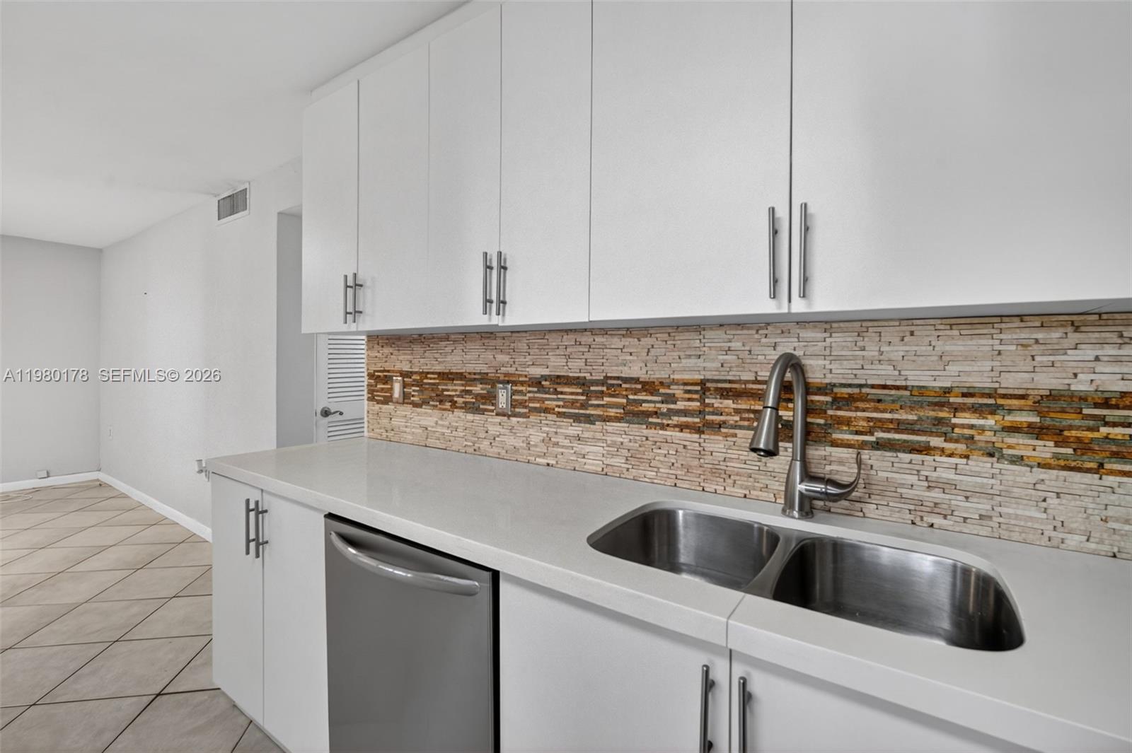 CHATEAU GROVE CONDO - Residential Lease