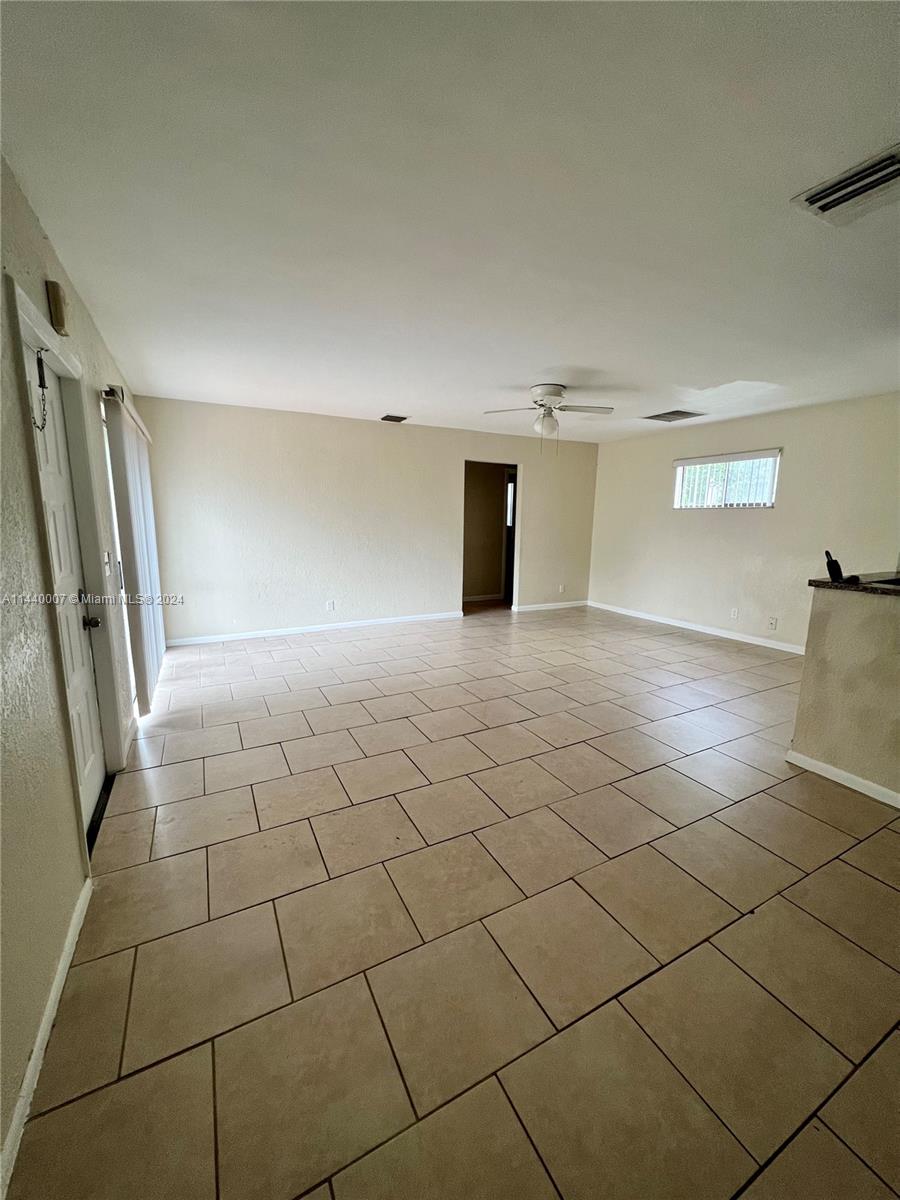 CROSSINGS OF BOYNTON BEAC - Residential Lease