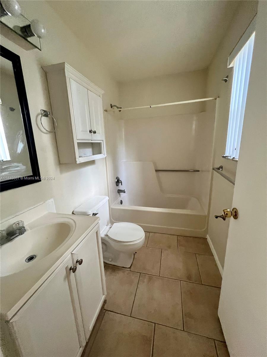 CROSSINGS OF BOYNTON BEAC - Residential Lease