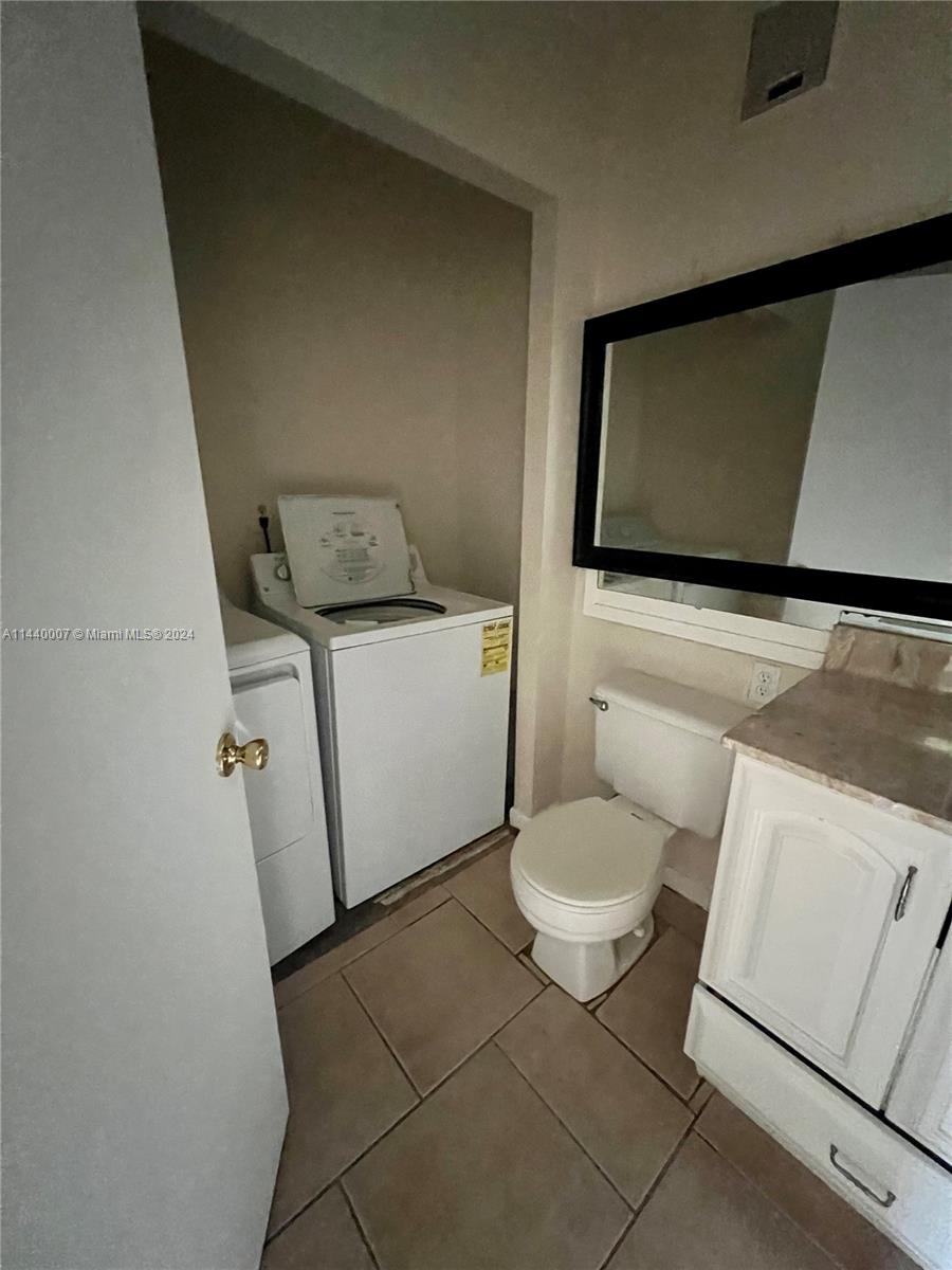 CROSSINGS OF BOYNTON BEAC - Residential Lease