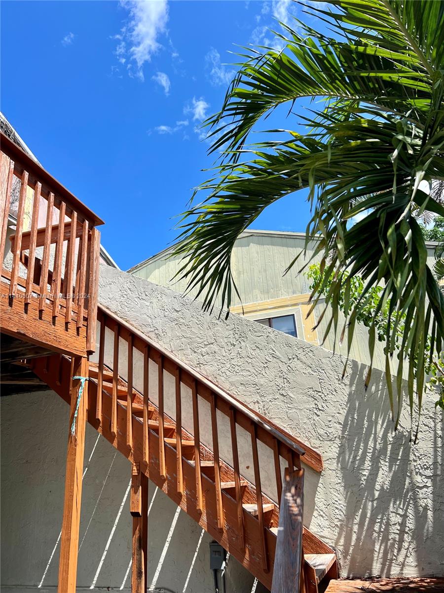 CROSSINGS OF BOYNTON BEAC - Residential Lease