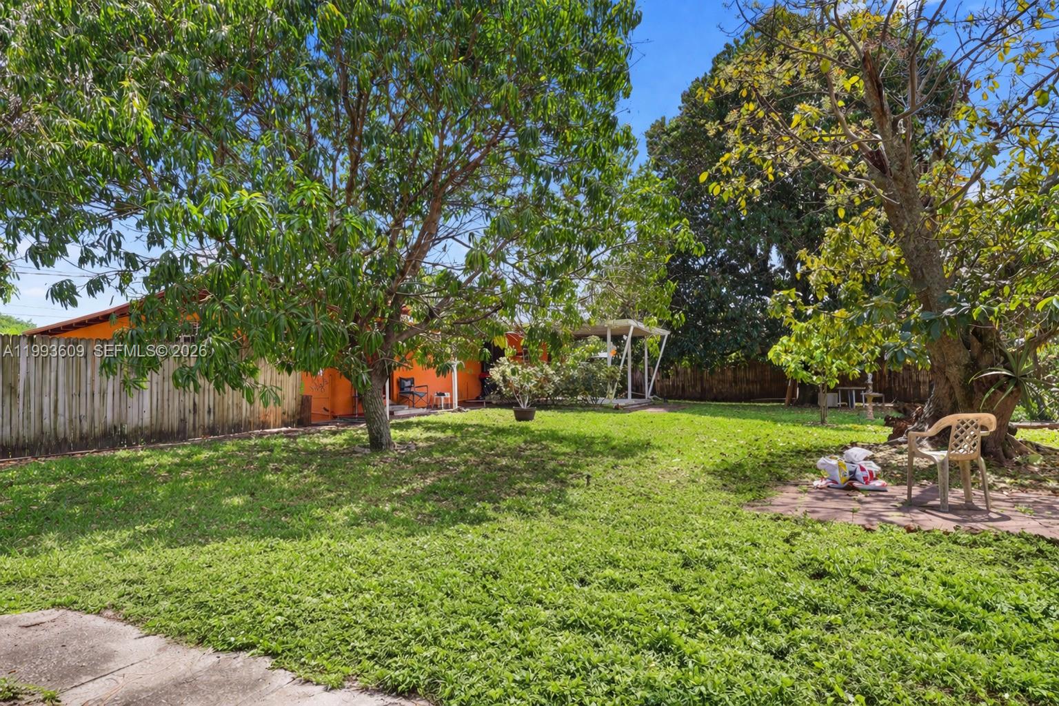 VENETIAN GARDEN REV - Residential