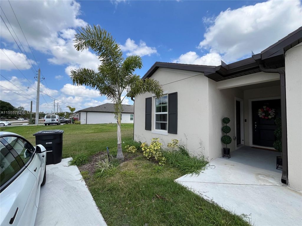 Photo of 434 SW Tulip Blvd #1, Port Saint Lucie, FL 34953 (MLS # A11555782)