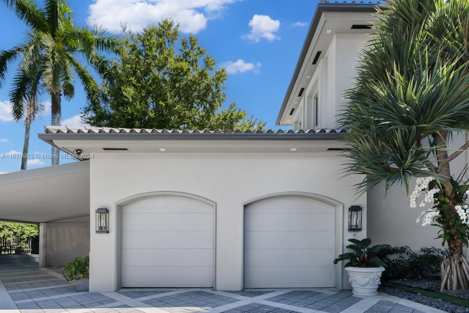 HIBISCUS ISLAND - Residential