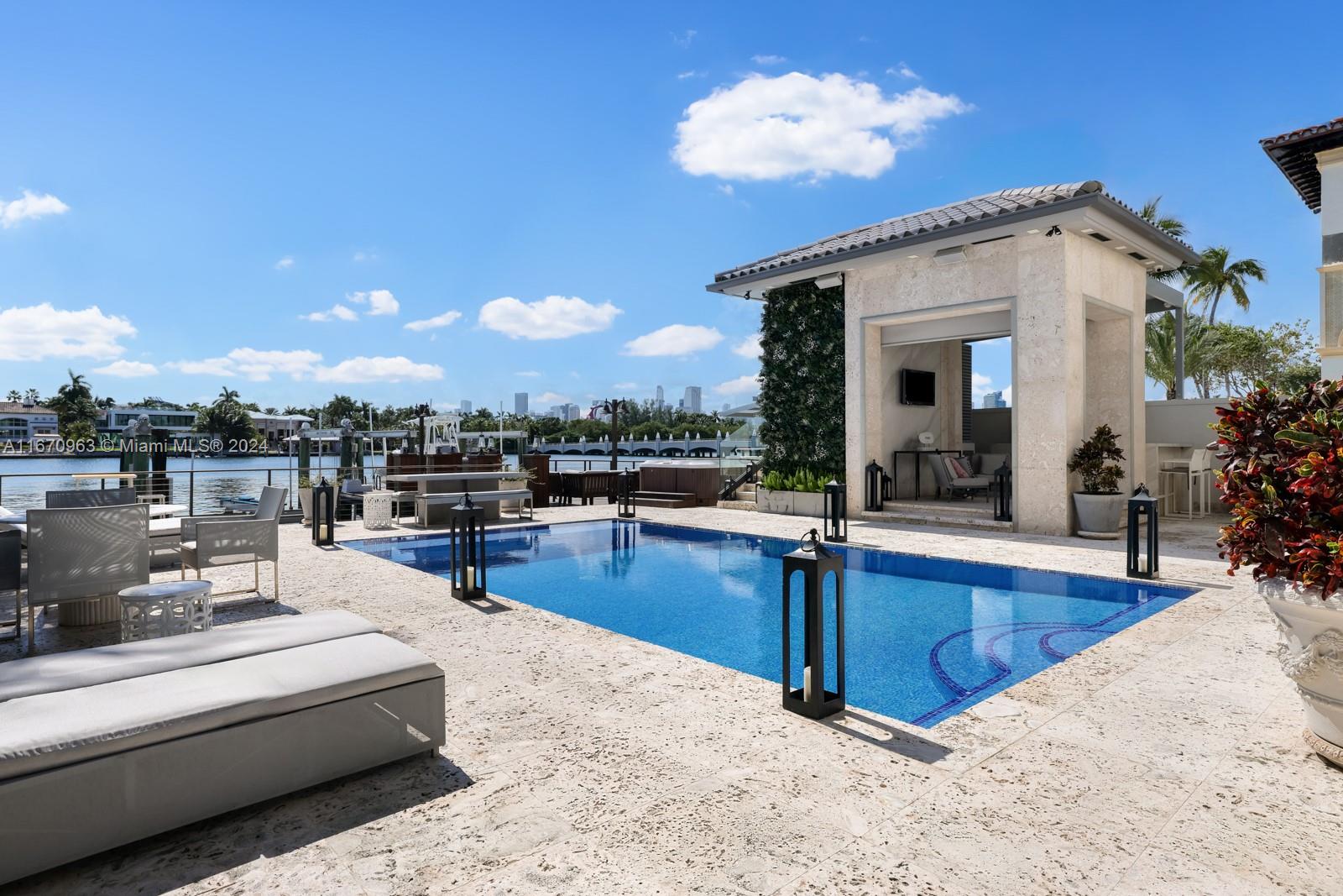 HIBISCUS ISLAND - Residential