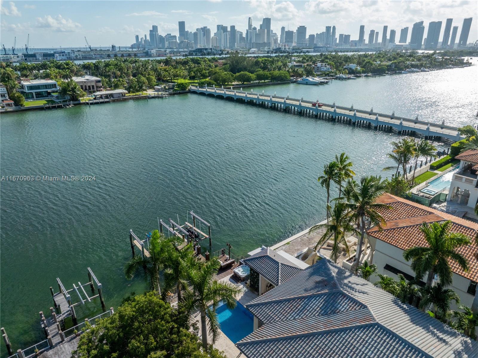 HIBISCUS ISLAND - Residential