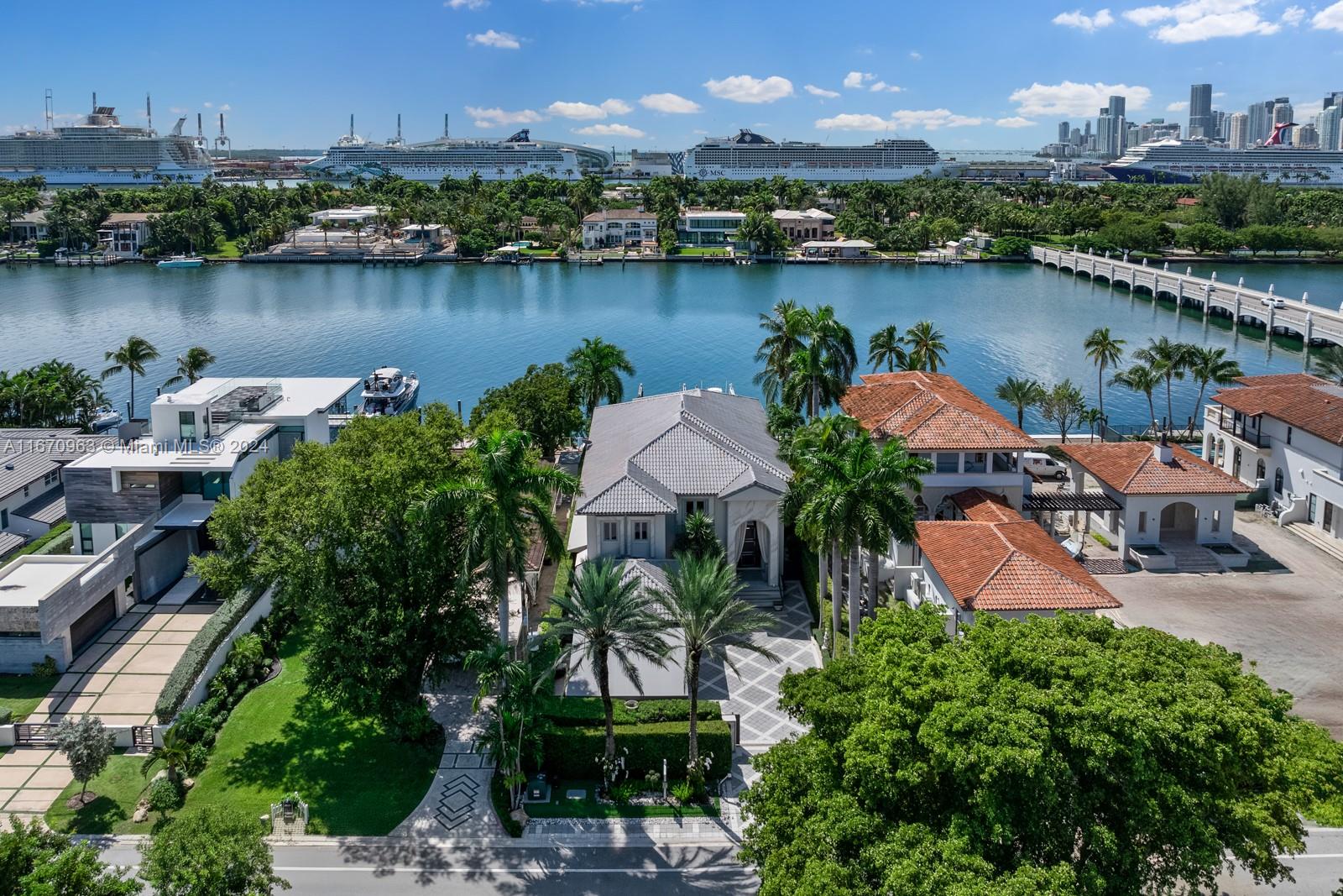 HIBISCUS ISLAND - Residential
