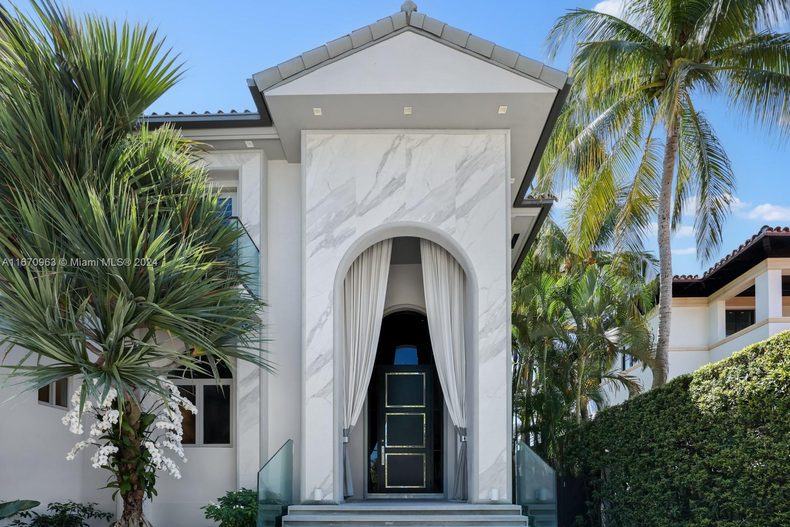 HIBISCUS ISLAND - Residential