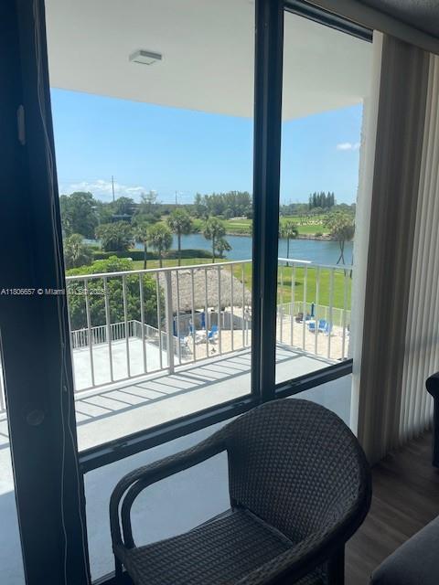 GEMINI CONDO - Residential
