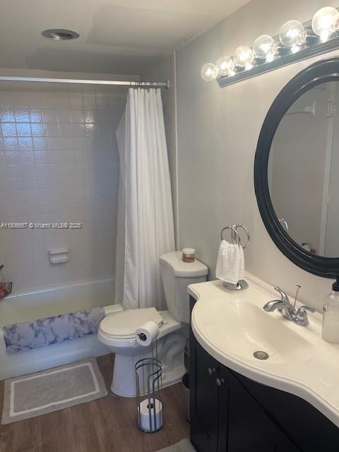 GEMINI CONDO - Residential