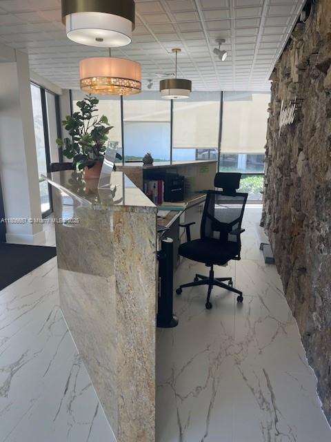 GEMINI CONDO - Residential