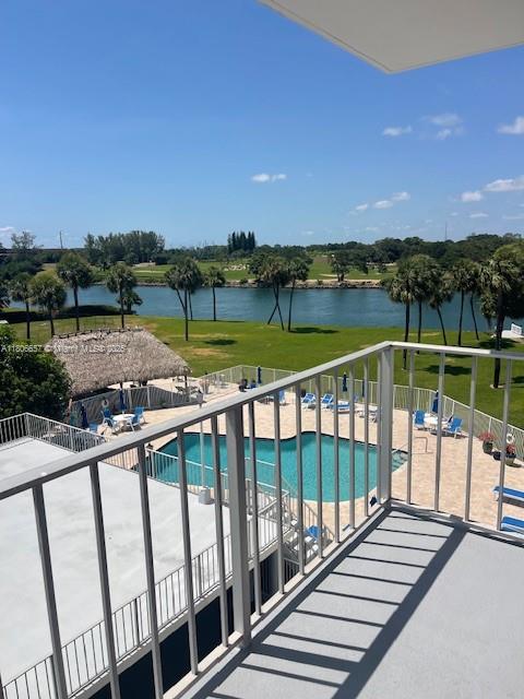 GEMINI CONDO - Residential
