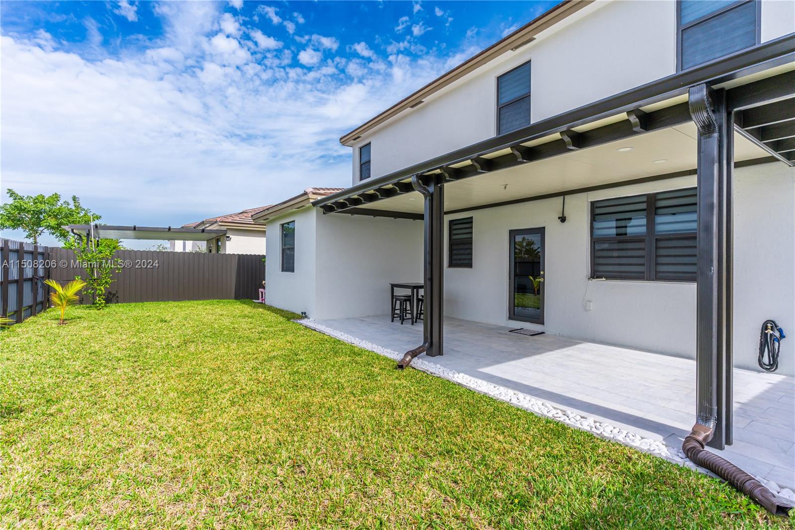 KENDALL ASSEMBLAGE NORTH - Residential