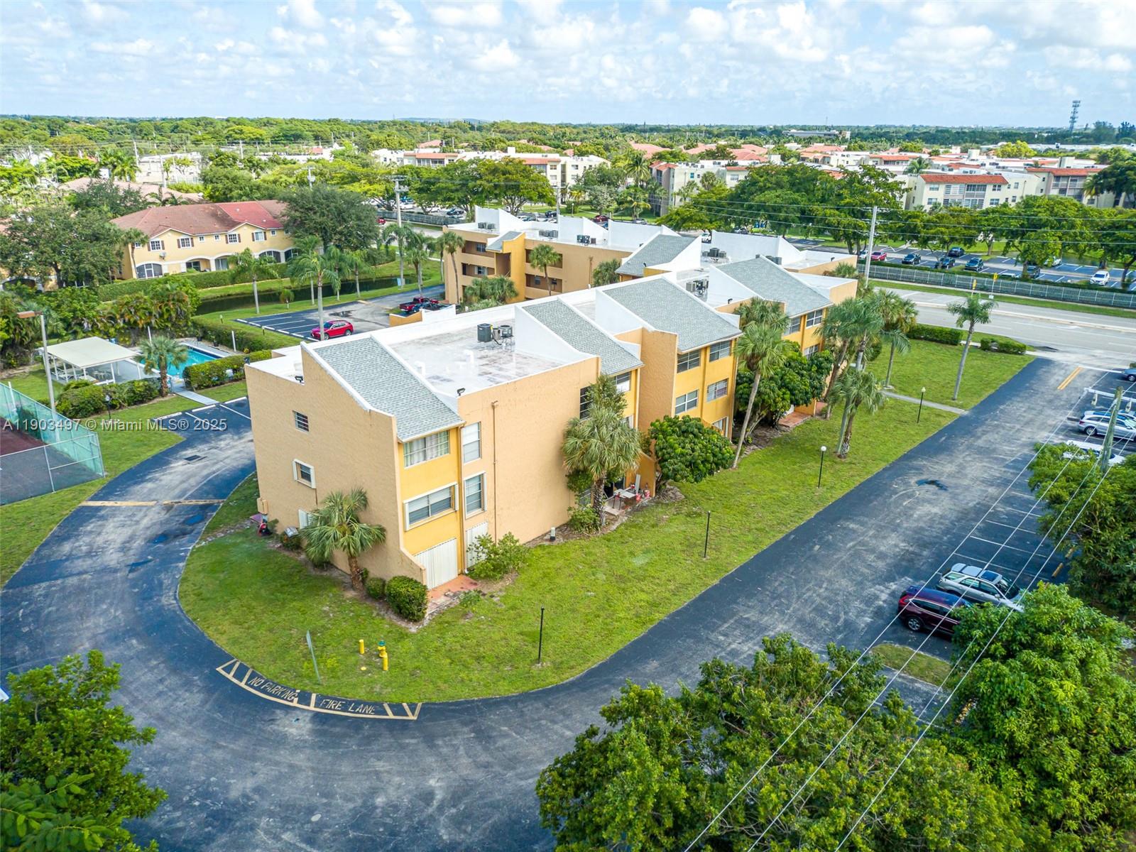 GARDENS OF BURNHAM WOODS - Residential Lease