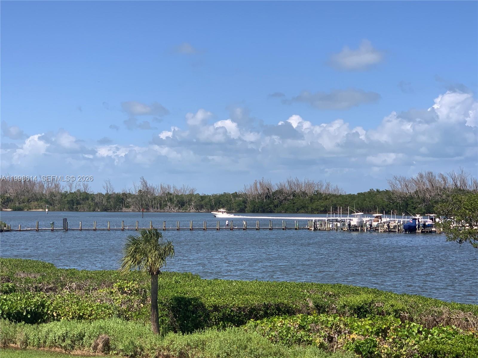 HANSONS LANDING CONDO - Residential