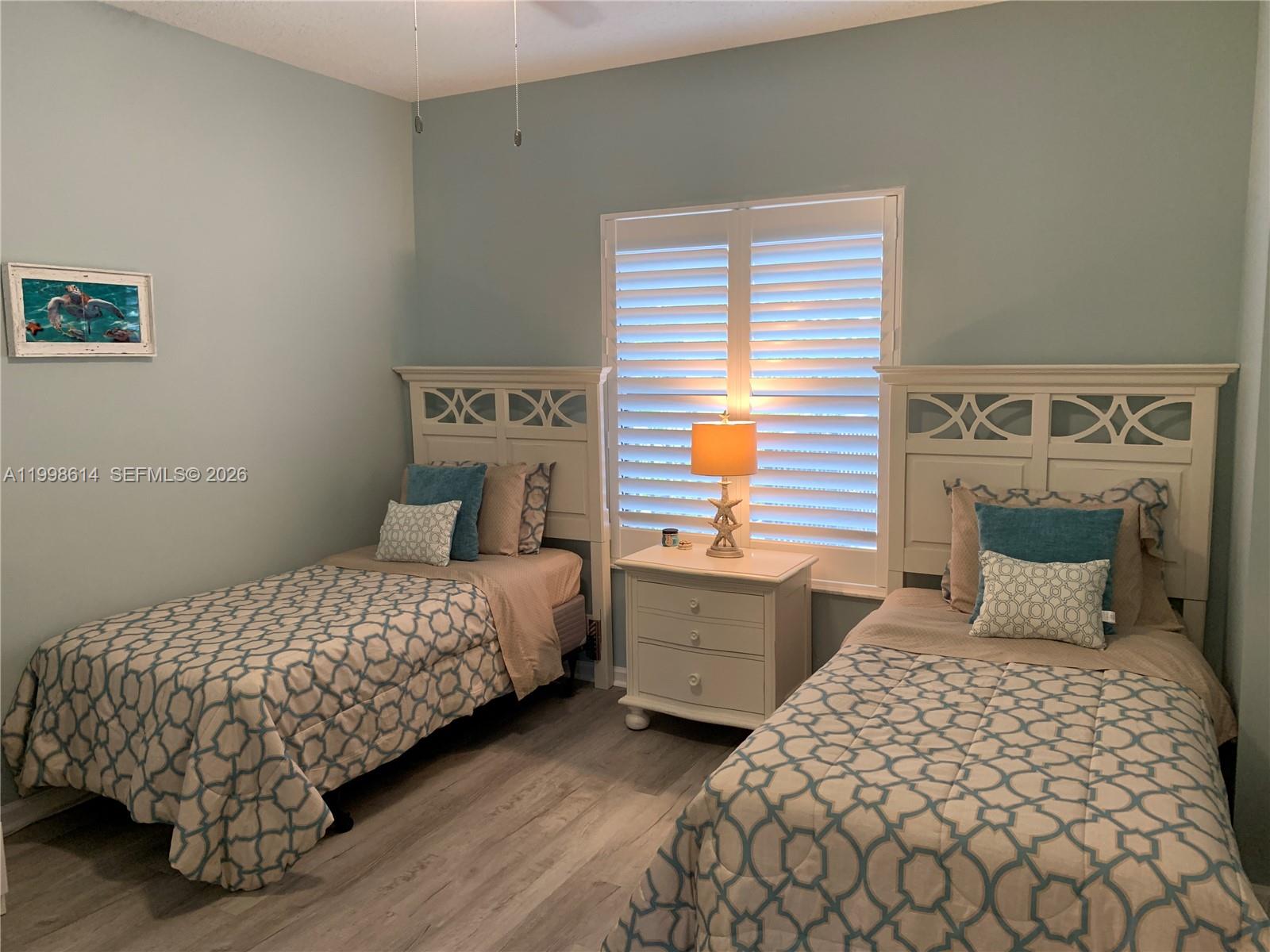 HANSONS LANDING CONDO - Residential