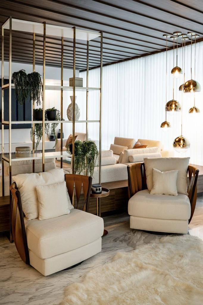 PARAMOUNT MIAMI WORLDCENT - Residential