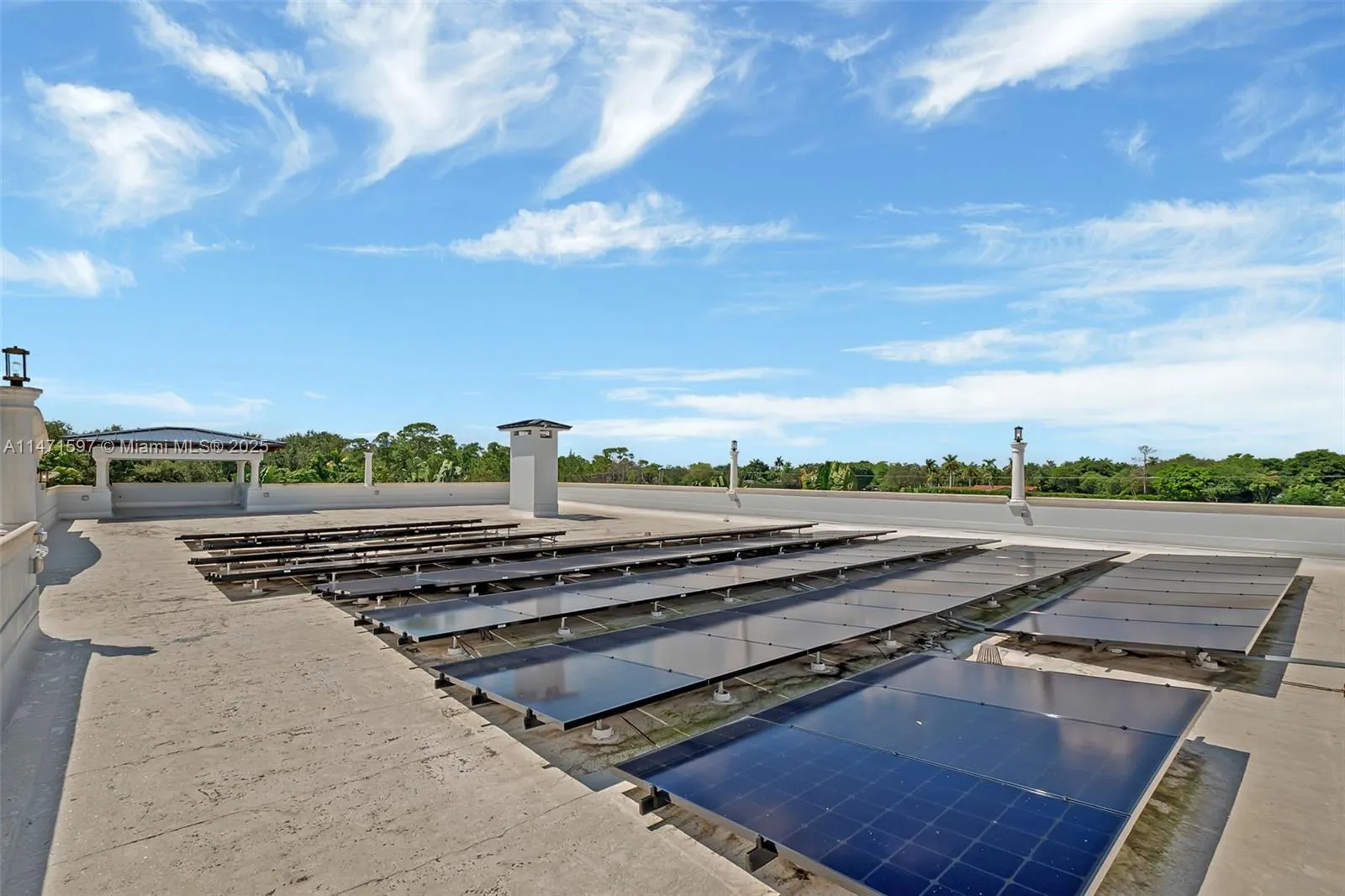 Miami, Florida 33143, United States, 9 Bedrooms Bedrooms, ,9 BathroomsBathrooms,Residential,Active,69520