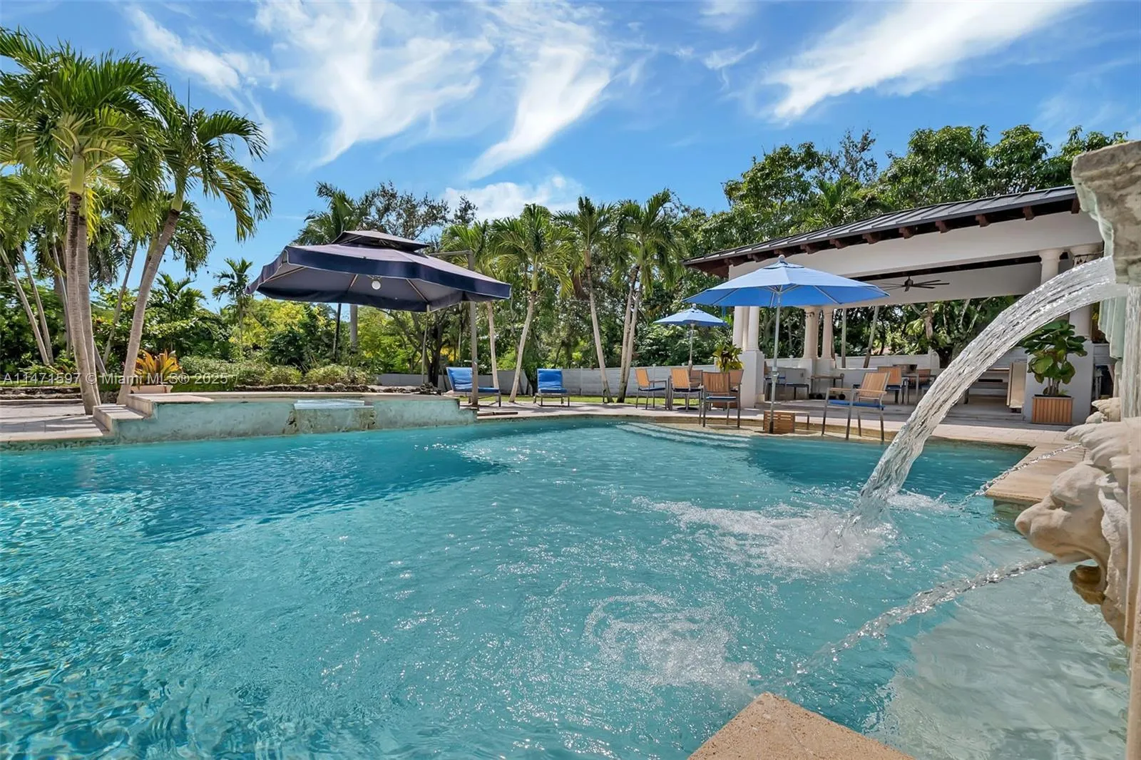 Miami, Florida 33143, United States, 9 Bedrooms Bedrooms, ,9 BathroomsBathrooms,Residential,Active,69520