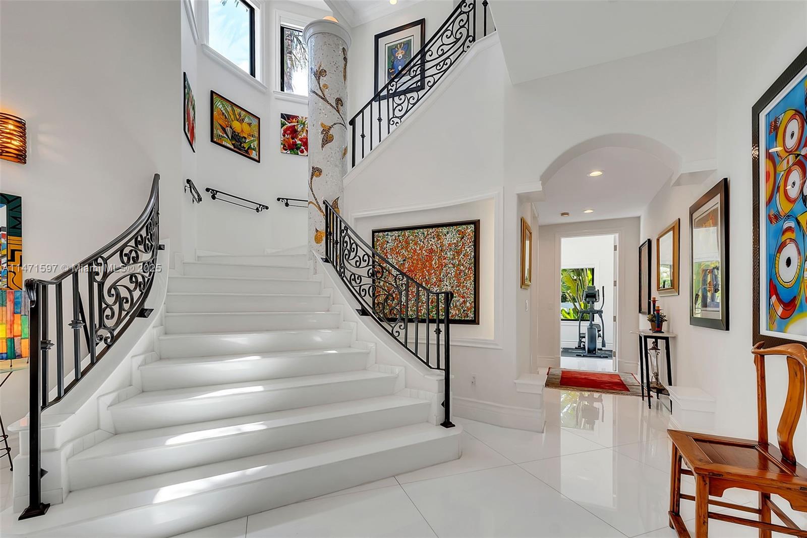 RADCLIFFE MANOR - Residential