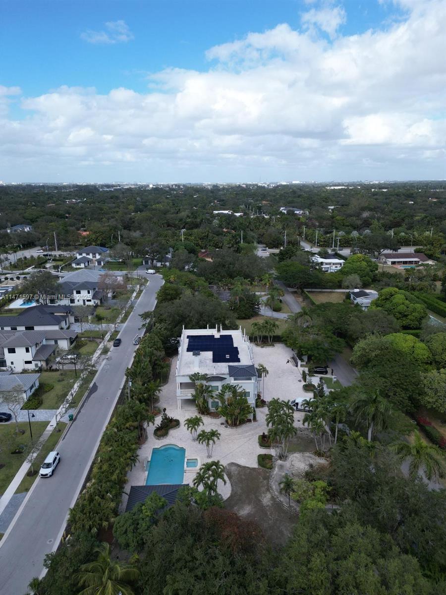 RADCLIFFE MANOR - Residential