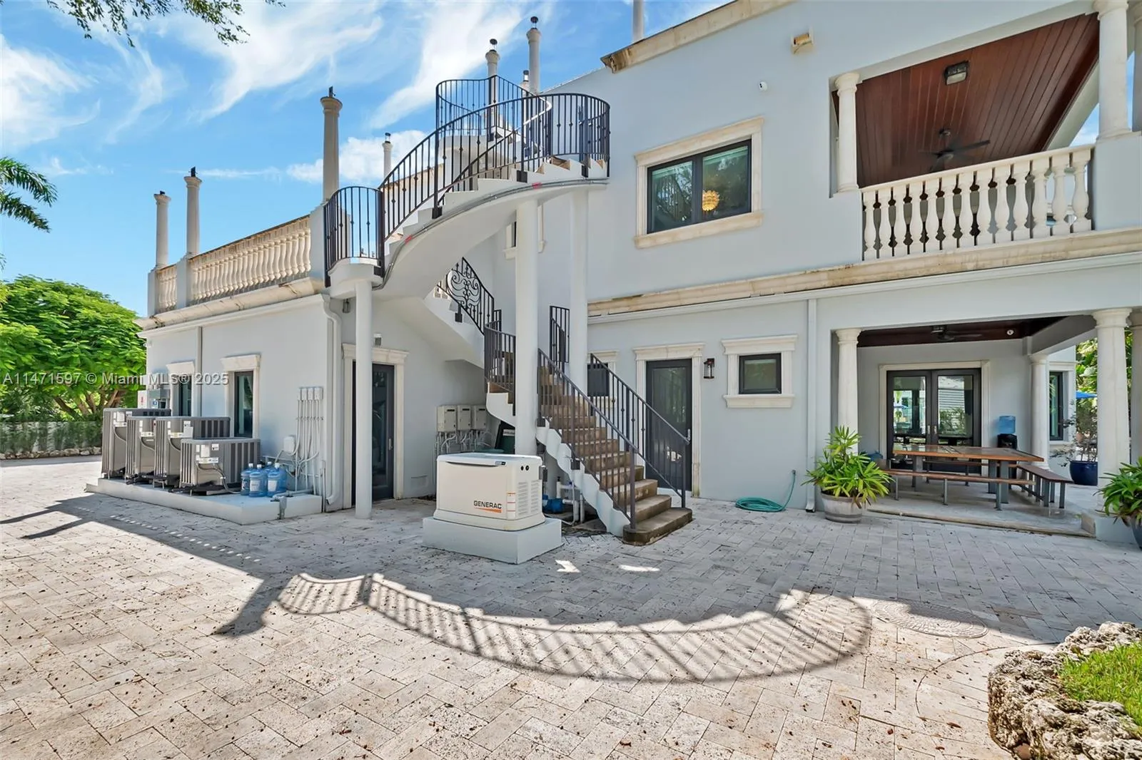 Miami, Florida 33143, United States, 9 Bedrooms Bedrooms, ,9 BathroomsBathrooms,Residential,Active,69520