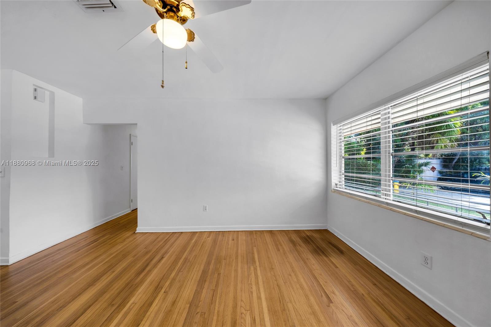 UNIT 1 MONTICELLO PARK - Residential