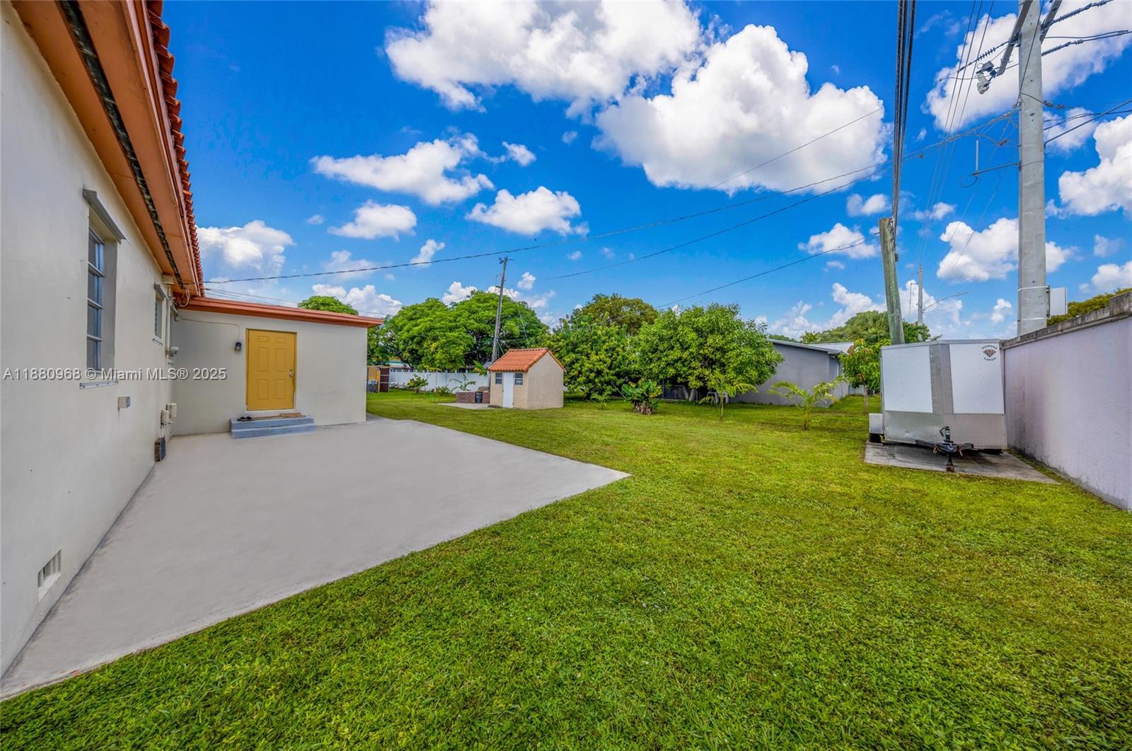 UNIT 1 MONTICELLO PARK - Residential