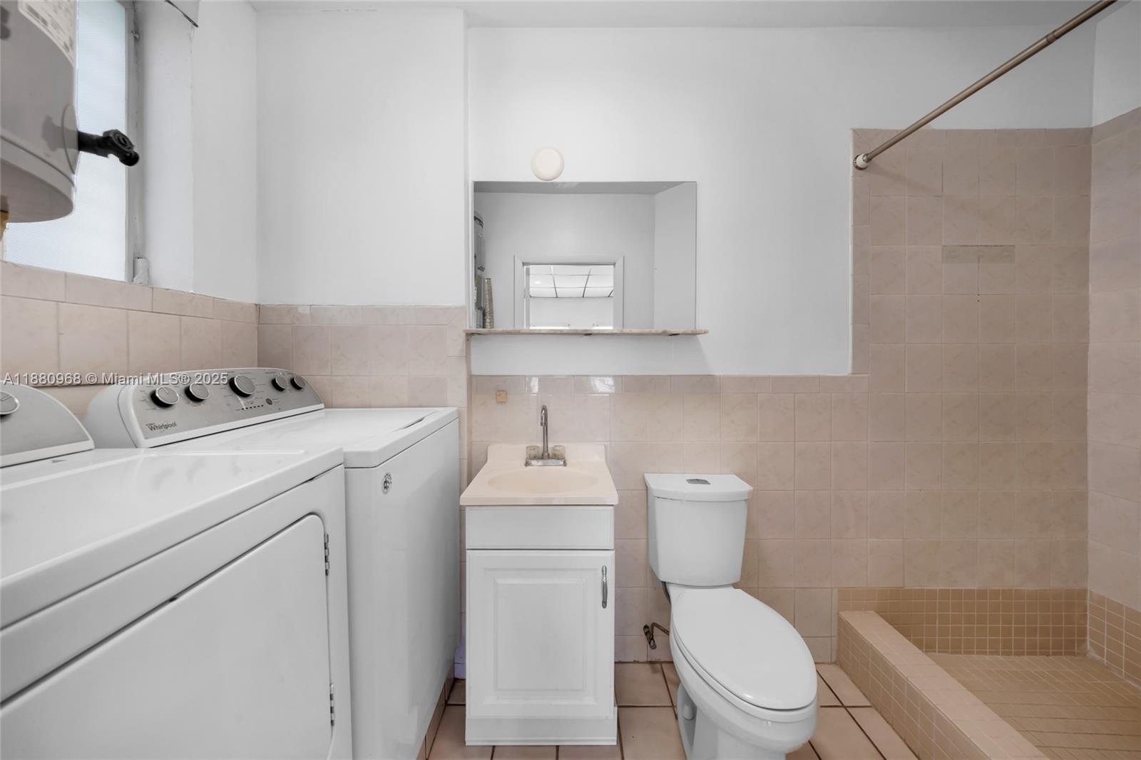 UNIT 1 MONTICELLO PARK - Residential
