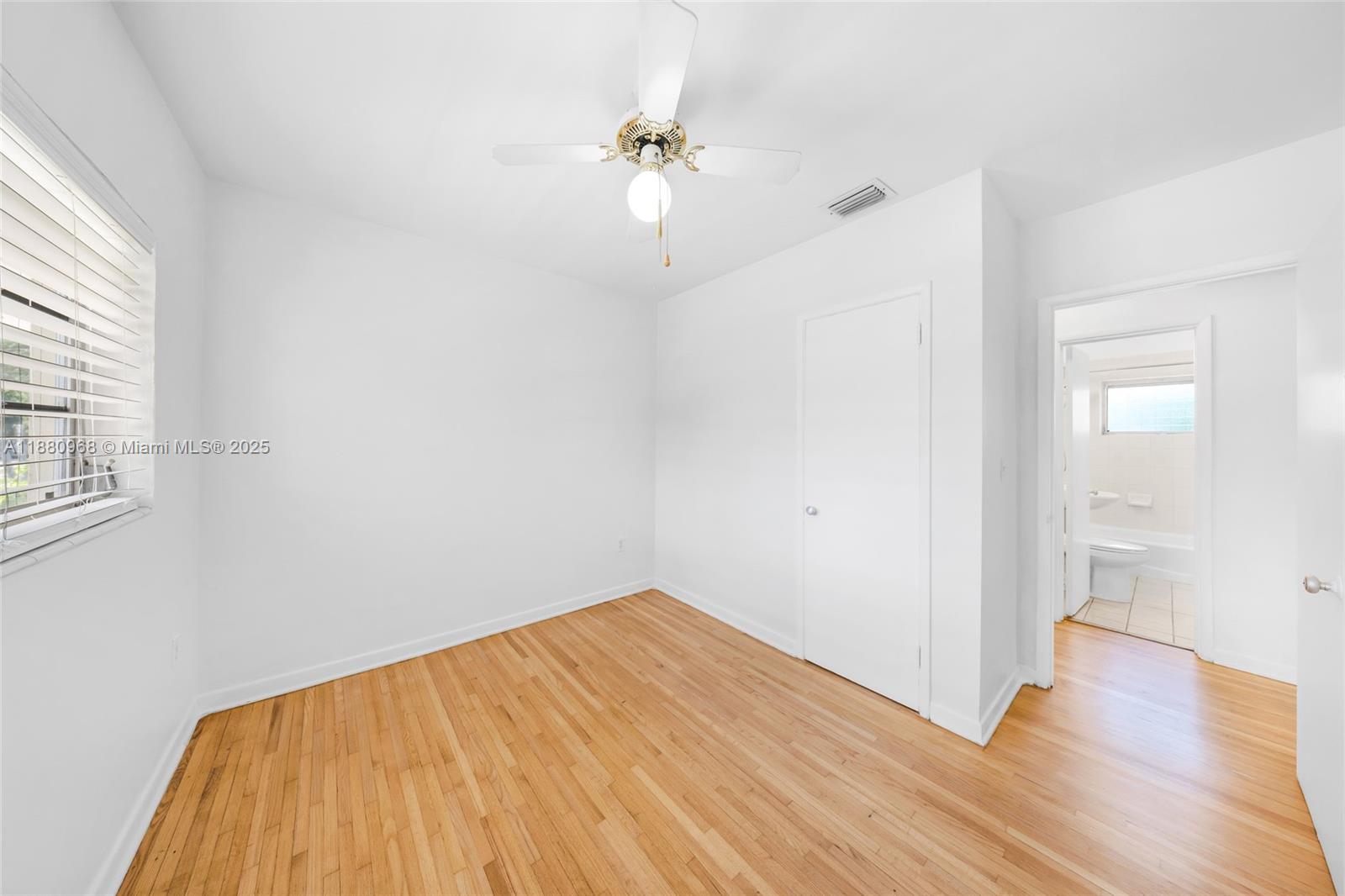UNIT 1 MONTICELLO PARK - Residential