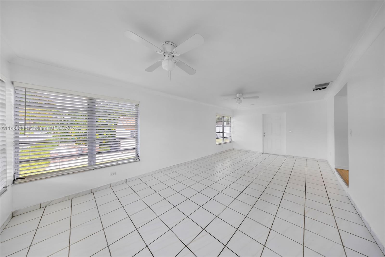 UNIT 1 MONTICELLO PARK - Residential