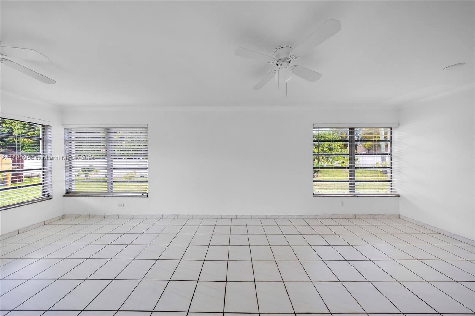 UNIT 1 MONTICELLO PARK - Residential