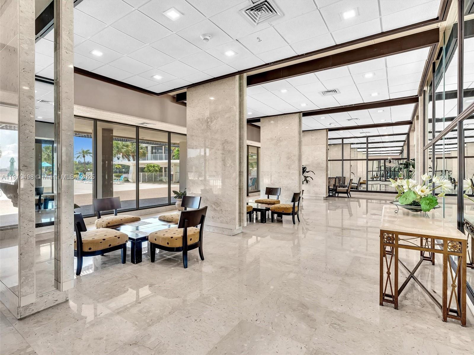 ARLEN HOUSE CONDO - Residential